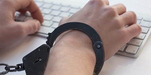 psicologo para adicciones en valencia - Encadenado al pc