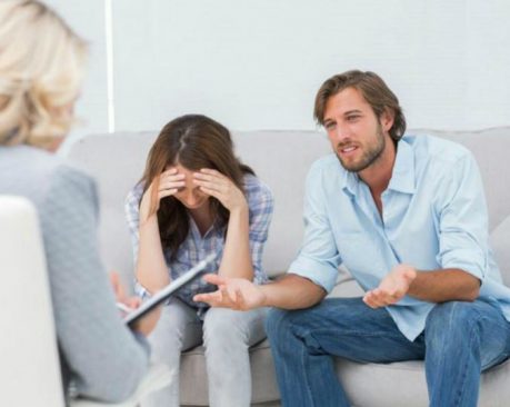 terapia de pareja en valencia - Pareja explicando