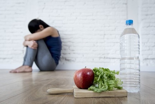 anorexia nerviosa en Valencia – comida y agua anorexia nerviosa en Valencia - comida y agua