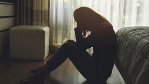 tratamiento para la depresión en Valencia - chica llorando