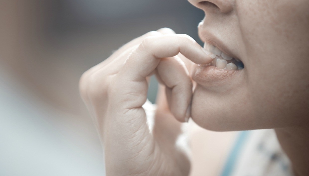 ansiedad en Valencia – morderse las uñas ansiedad en Valencia - morderse las uñas