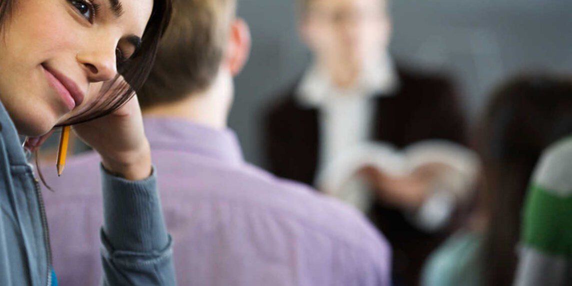 terapia para adolescentes en Valencia - clase llena