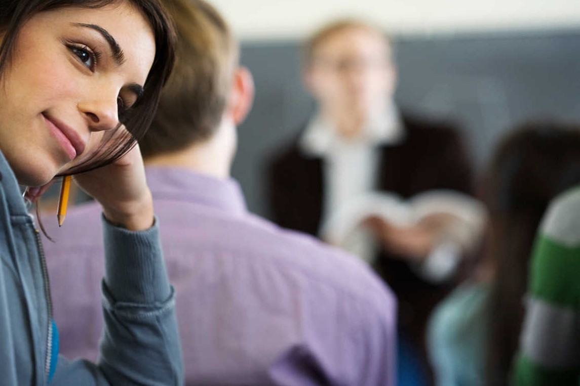 terapia para adolescentes en Valencia - clase llena