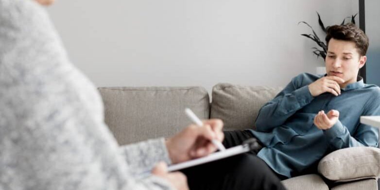 Terapia para adolescentes en Valencia - joven